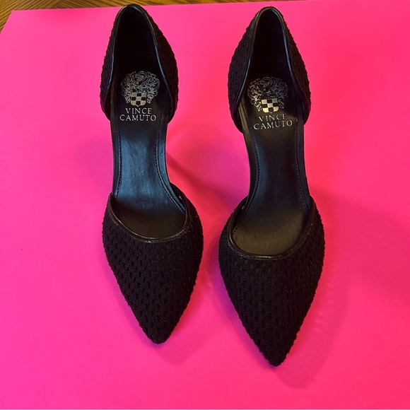 Vince Camuto Black Crochet Pumps Size 8 1/2 - Picture 1 of 14